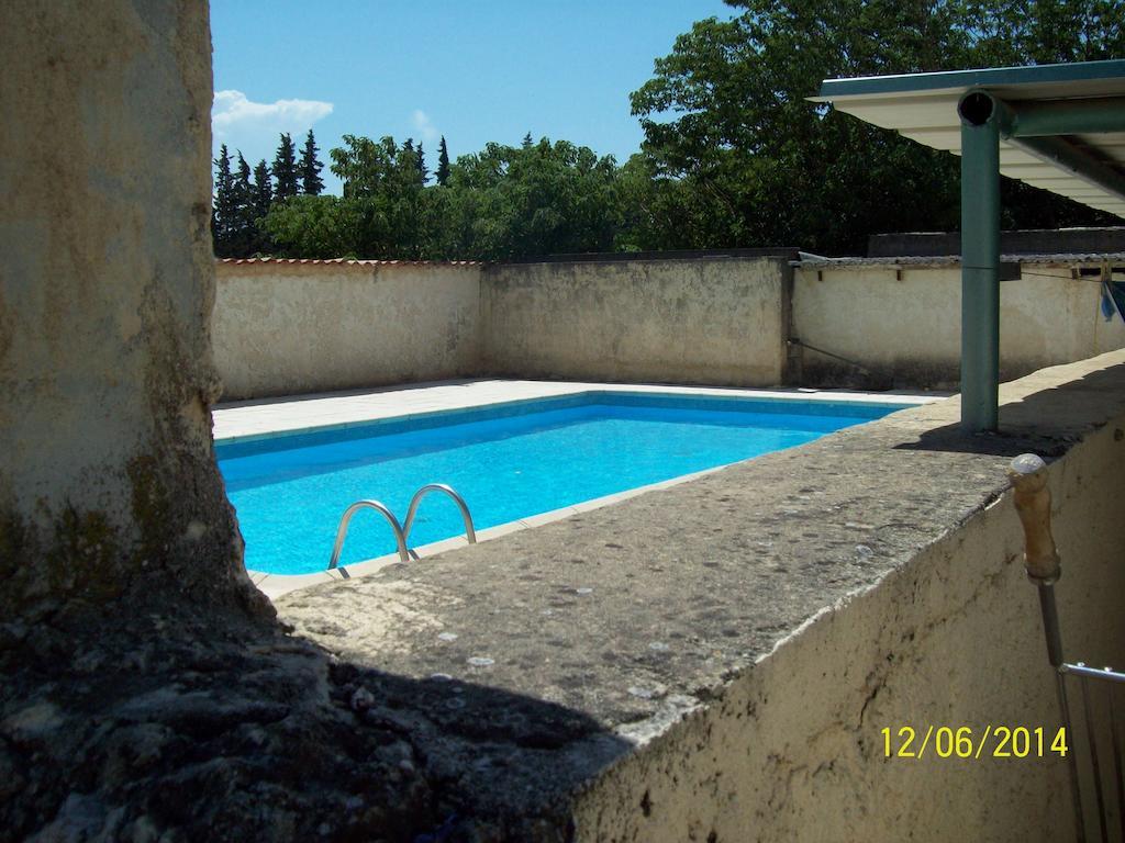Hotel Le Relais Des Blaches Pierrelatte Exterior foto